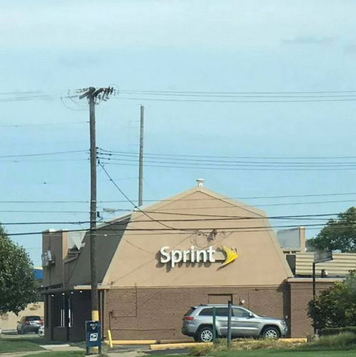 Red Barn Restaurant - 1850 E 12 Mile Rd Madison Heights (newer photo)